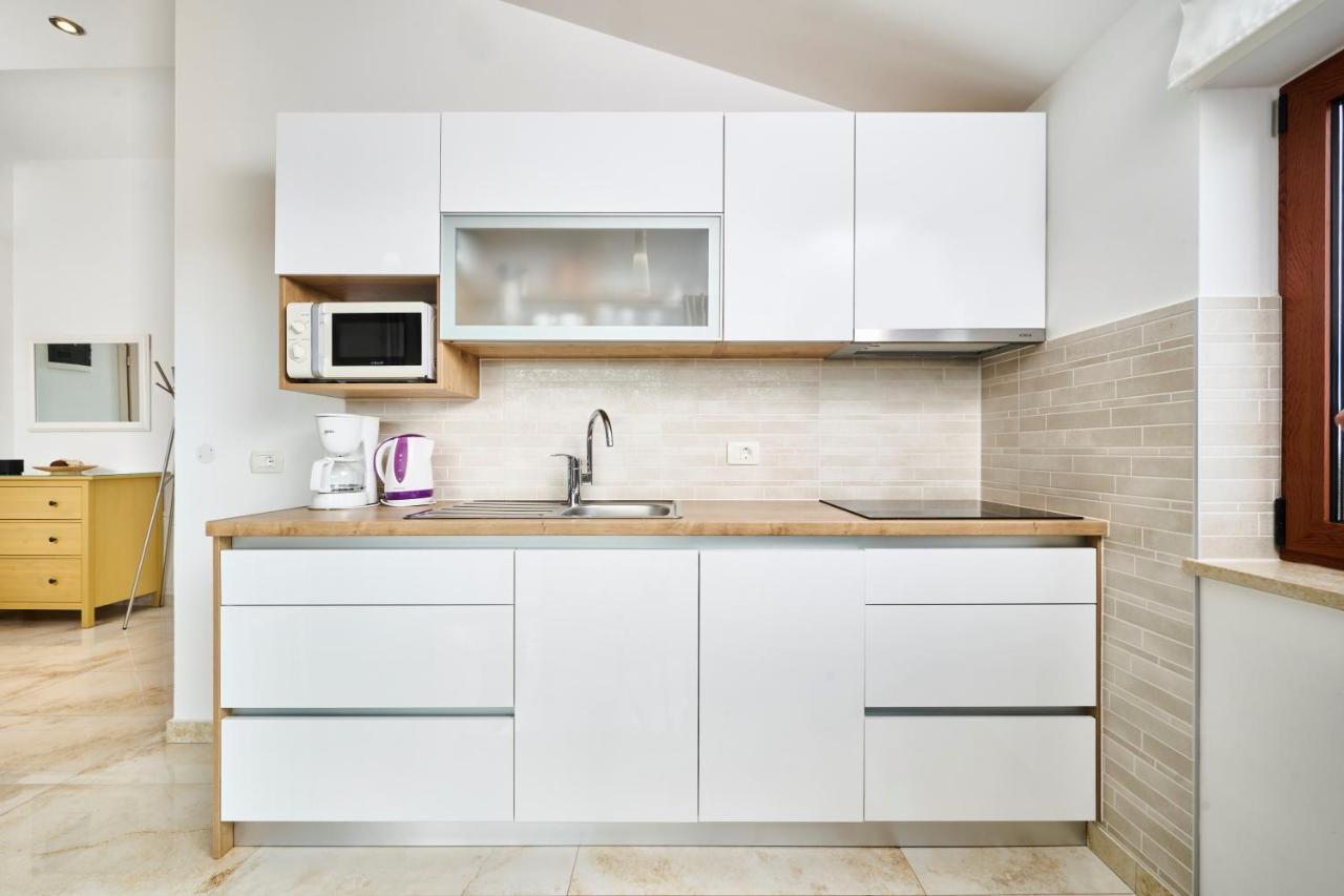Elia Apartments Savudrija Ngoại thất bức ảnh