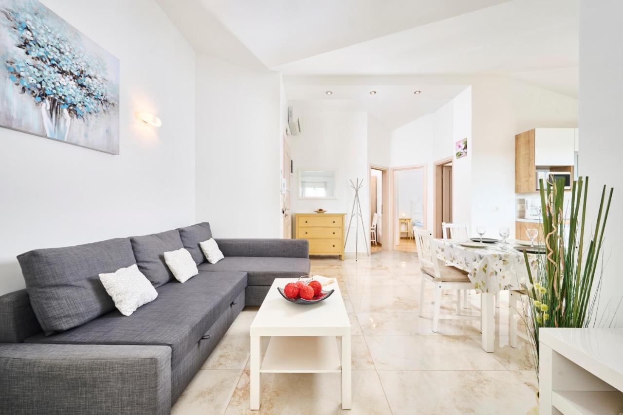 Elia Apartments Savudrija Ngoại thất bức ảnh